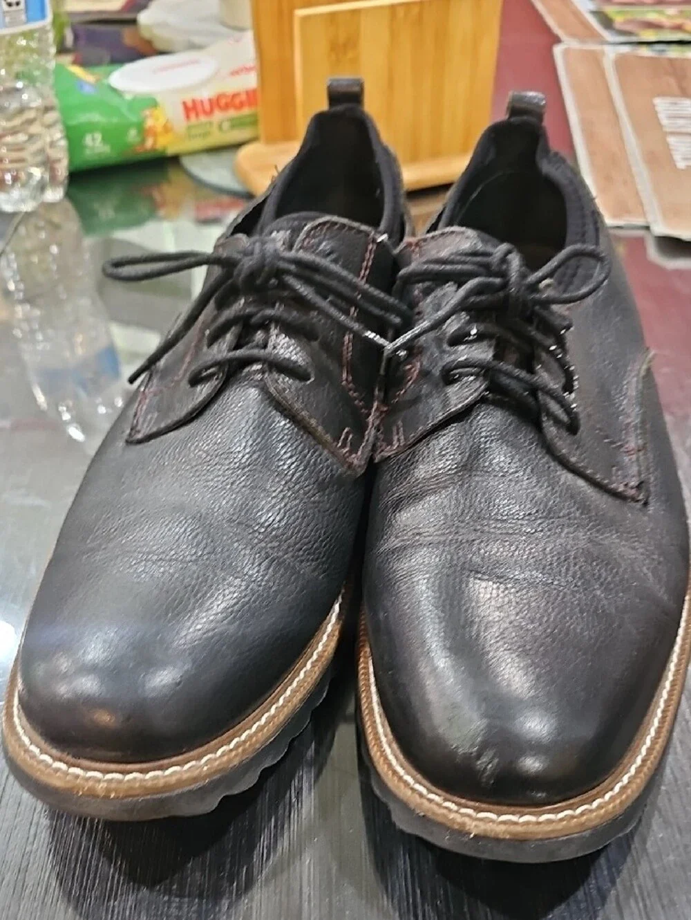 Dockers Black Leather Derbys with Tan Contrast Welt